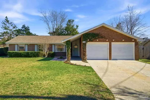 5860 Keystone Rd, Pensacola, FL 32504