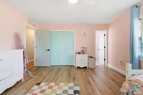 Bedroom - 690 Cooley Rd, Cantonment, FL 32533 photo 4 of 7