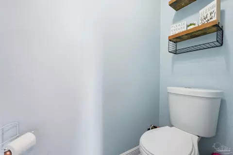 Bath - 690 Cooley Rd, Cantonment, FL 32533 photo 8 of 8