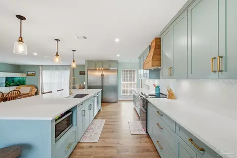 Kitchen - 690 Cooley Rd, Cantonment, FL 32533 photo 2 of 5