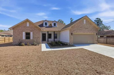 6576 Kembro Rd, Milton, FL 32570