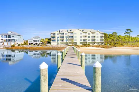 4060 Indigo Dr #114, Pensacola, FL 32507