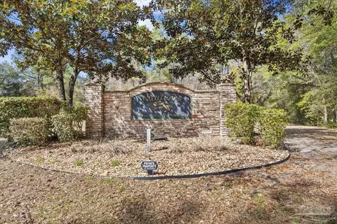 Other - 6200 Nanterre Cv, Crestview, FL 32536 photo 2 of 9