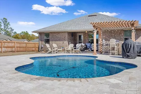 Exterior - 6200 Nanterre Cv, Crestview, FL 32536 photo 12 of 18