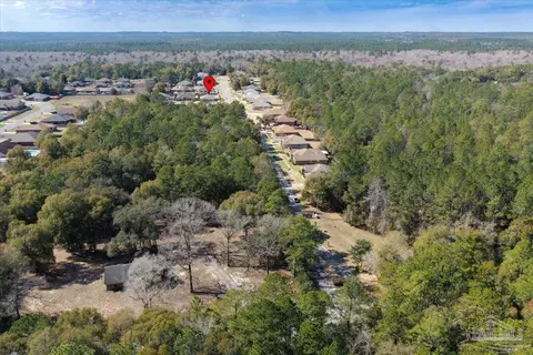 View/Area - 6200 Nanterre Cv, Crestview, FL 32536 photo 4 of 11