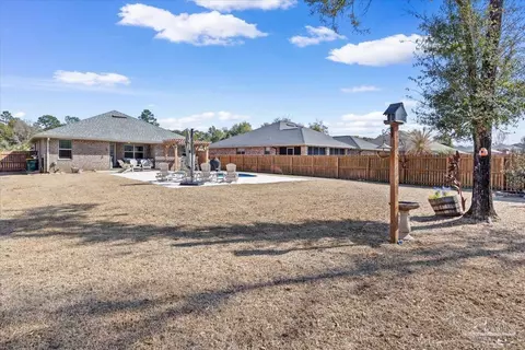Exterior - 6200 Nanterre Cv, Crestview, FL 32536 photo 16 of 18