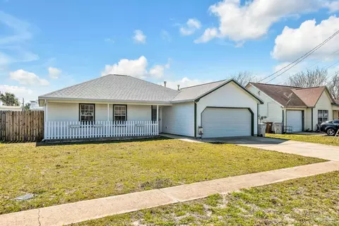 2285 Estate Cir, Navarre, FL 32566