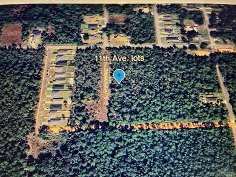 11 Th Ave, Milton, FL 32583