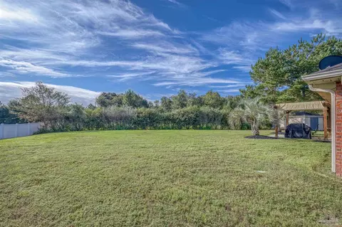 Exterior - 5764 Shady Glen Ct, Pace, FL 32571 photo 15 of 27