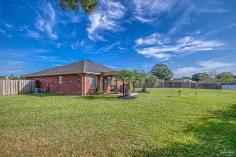 Exterior - 5764 Shady Glen Ct, Pace, FL 32571 photo 9 of 27
