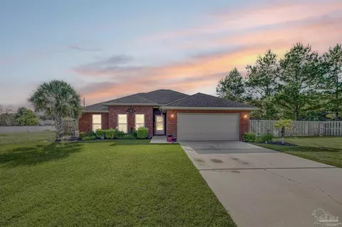 Exterior - 5764 Shady Glen Ct, Pace, FL 32571 photo 2 of 27
