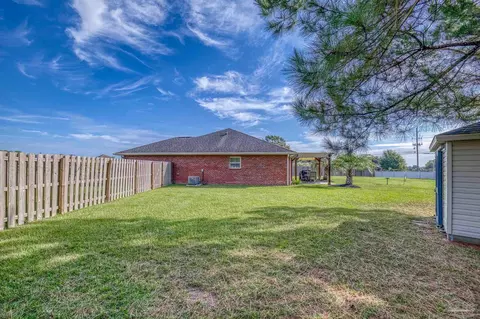 Exterior - 5764 Shady Glen Ct, Pace, FL 32571 photo 6 of 27