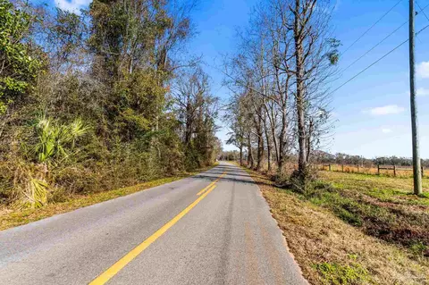 7 Hazel Godwin Rd # A, Jay, FL 32571 photo 3