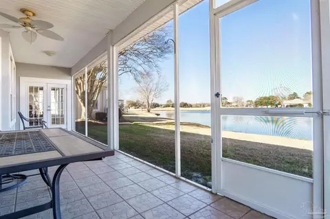 Exterior - 3236 Kingsmill Dr, Pace, FL 32571 photo 2 of 8