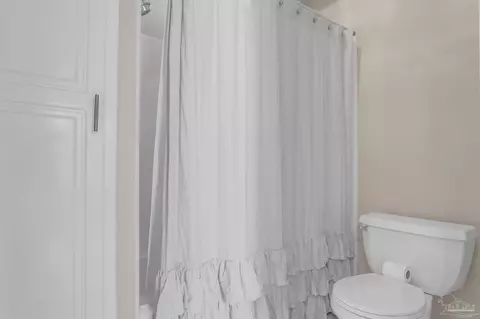 Bath - 3236 Kingsmill Dr, Pace, FL 32571 photo 4 of 4