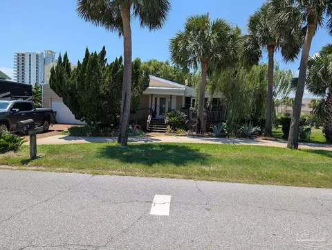 14 Sabine Dr, Pensacola Beach, FL 32561