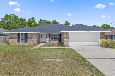 8132 Hartington Dr, Navarre, FL 32566