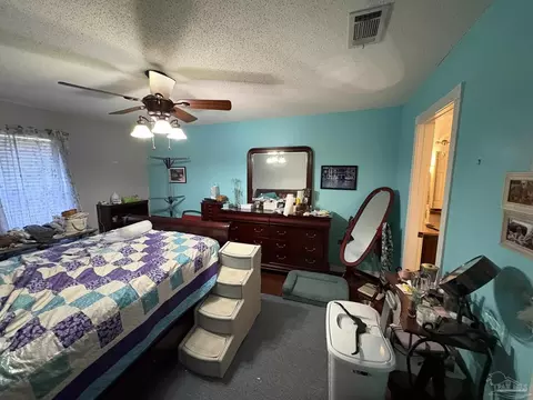 Bedroom - 1126 Farmer St, Crestview, FL 32539 photo 1 of 1