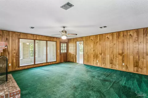 Living - 4850 Stanton Rd, Jay, FL 32565 photo 3 of 5