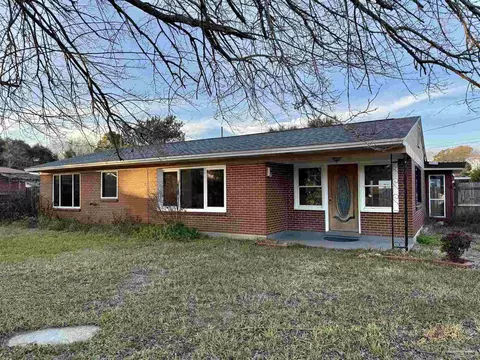 315 Dwight Ave, Pensacola, FL 32507