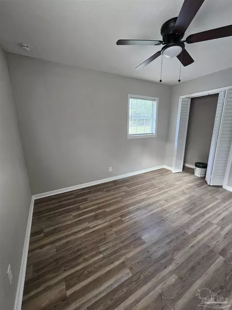 5357 Locklin Ave, Milton, FL 32570 photo 7