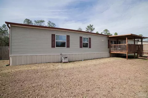 5327 Bodega Dr, Milton, FL 32583