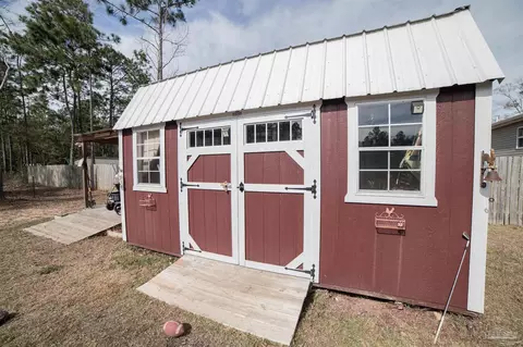 5327 Bodega Dr, Milton, FL 32583 photo 13