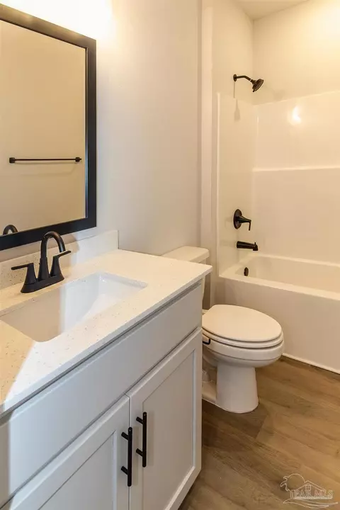 Bath - 5938 Grayton Park Ln, Pace, FL 32571 photo 2 of 2