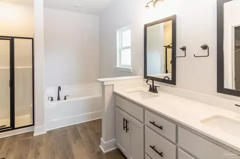 Bath - 5938 Grayton Park Ln, Pace, FL 32571 photo 1 of 2