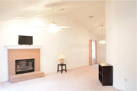 5773 Hermitage Cir, Milton, FL 32570