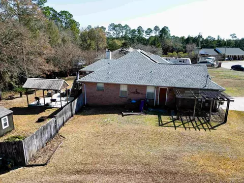 View/Area - 5565 Whispering Woods Dr, Pace, FL 32571 photo 3 of 7