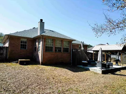Exterior - 5565 Whispering Woods Dr, Pace, FL 32571 photo 14 of 16
