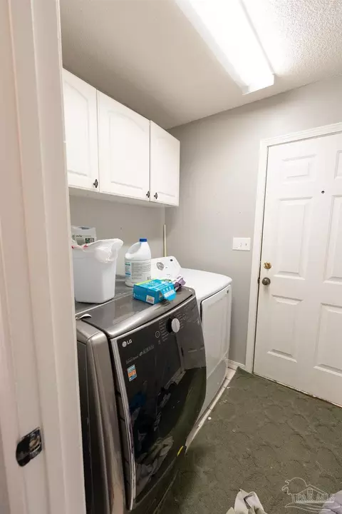 Other - 5565 Whispering Woods Dr, Pace, FL 32571 photo 8 of 9