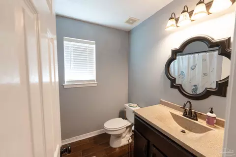 Bath - 5565 Whispering Woods Dr, Pace, FL 32571 photo 1 of 4