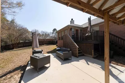 Exterior - 5565 Whispering Woods Dr, Pace, FL 32571 photo 10 of 16