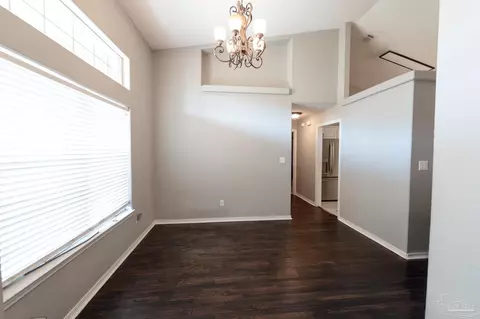 Living - 5565 Whispering Woods Dr, Pace, FL 32571 photo 2 of 3