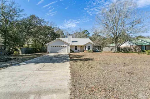 6349 Jason Dr, Milton, FL 32570