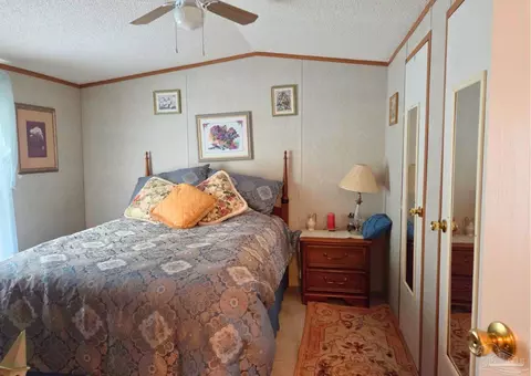 Bedroom - 4505 Edgewood Dr, Milton, FL 32583 photo 2 of 2