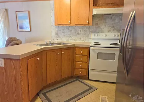 Kitchen - 4505 Edgewood Dr, Milton, FL 32583 photo 3 of 3