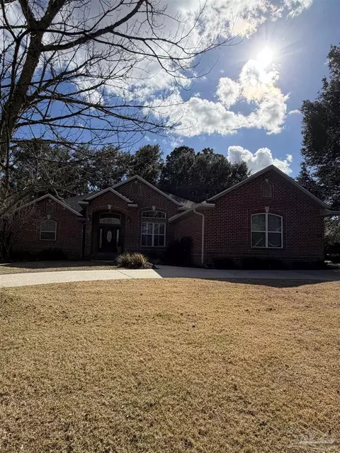 4151 Castle Gate Dr, Pace, FL 32571