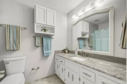 Bath - 4975 Jack Cobb Ln, Pace, FL 32571 photo 2 of 2