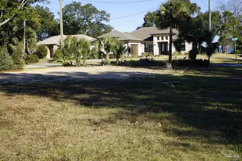 900 Scenic Hwy, Pensacola, FL 32503