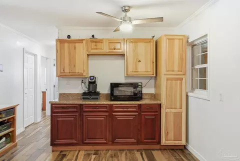 Kitchen - 4708 Dean Dr, Pace, FL 32571 photo 2 of 4