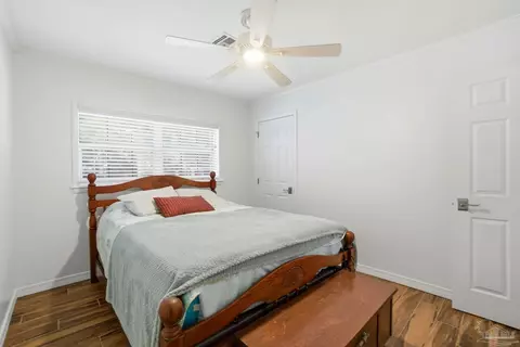 Bedroom - 4708 Dean Dr, Pace, FL 32571 photo 5 of 6