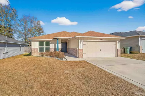 10622 Senegal Dr, Pensacola, FL 32534