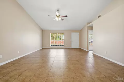 Living - 7301 Copter Ln, Milton, FL 32570 photo 4 of 6
