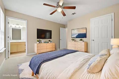 Bedroom - 7301 Copter Ln, Milton, FL 32570 photo 7 of 10