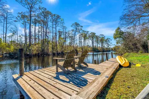 1250 La Paz St, Pensacola, FL 32506