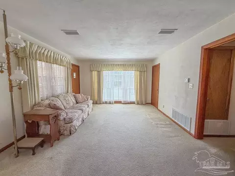 Living - 6558 Cedar St, Milton, FL 32570 photo 2 of 3