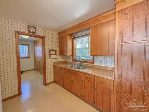 Kitchen - 6558 Cedar St, Milton, FL 32570 photo 1 of 2